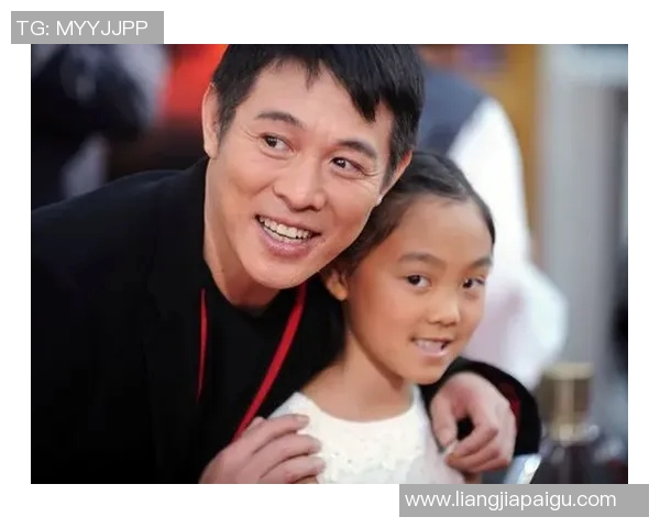 外国足球明星与李连杰亲密互动共话体育与电影的魅力与梦想 外国足球明星与李连杰亲密互动共话体育与电影的魅力与梦想